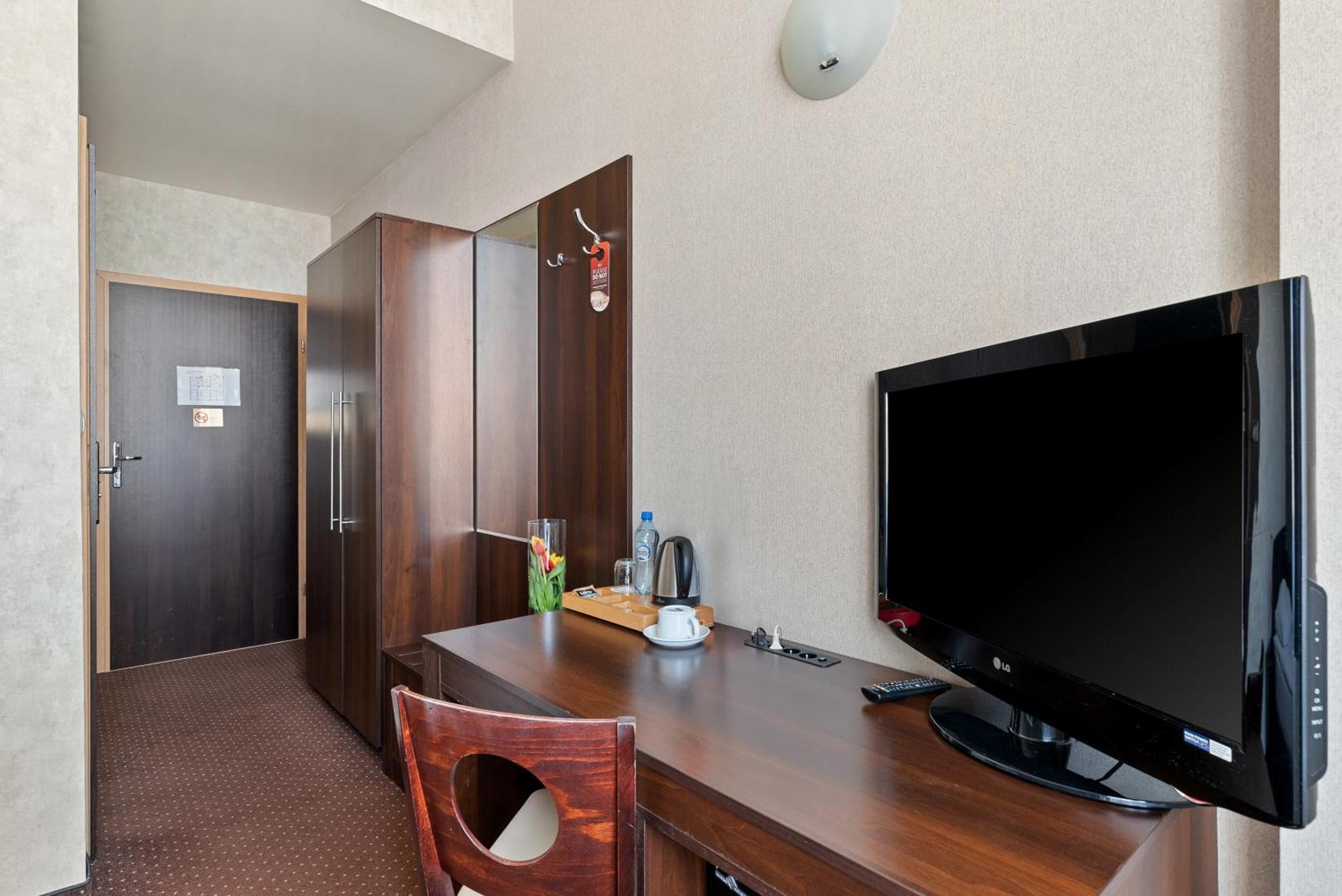 Hotel Diament Economy